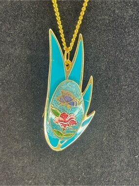 Vintage cloisonné necklace